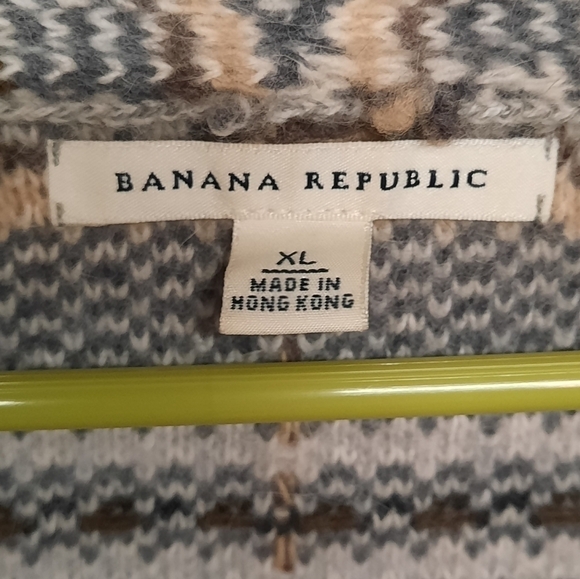 BANANA REPUBLIC Wool and Rabbit Hair Sweater - Picture 2 of 8